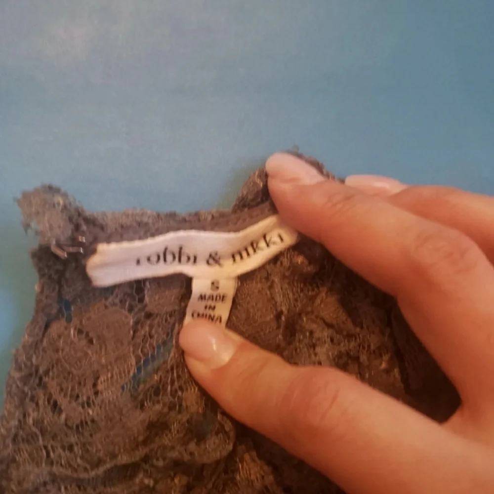 Textured tank - Picture 2 of 2